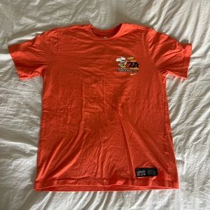 orange nike tee